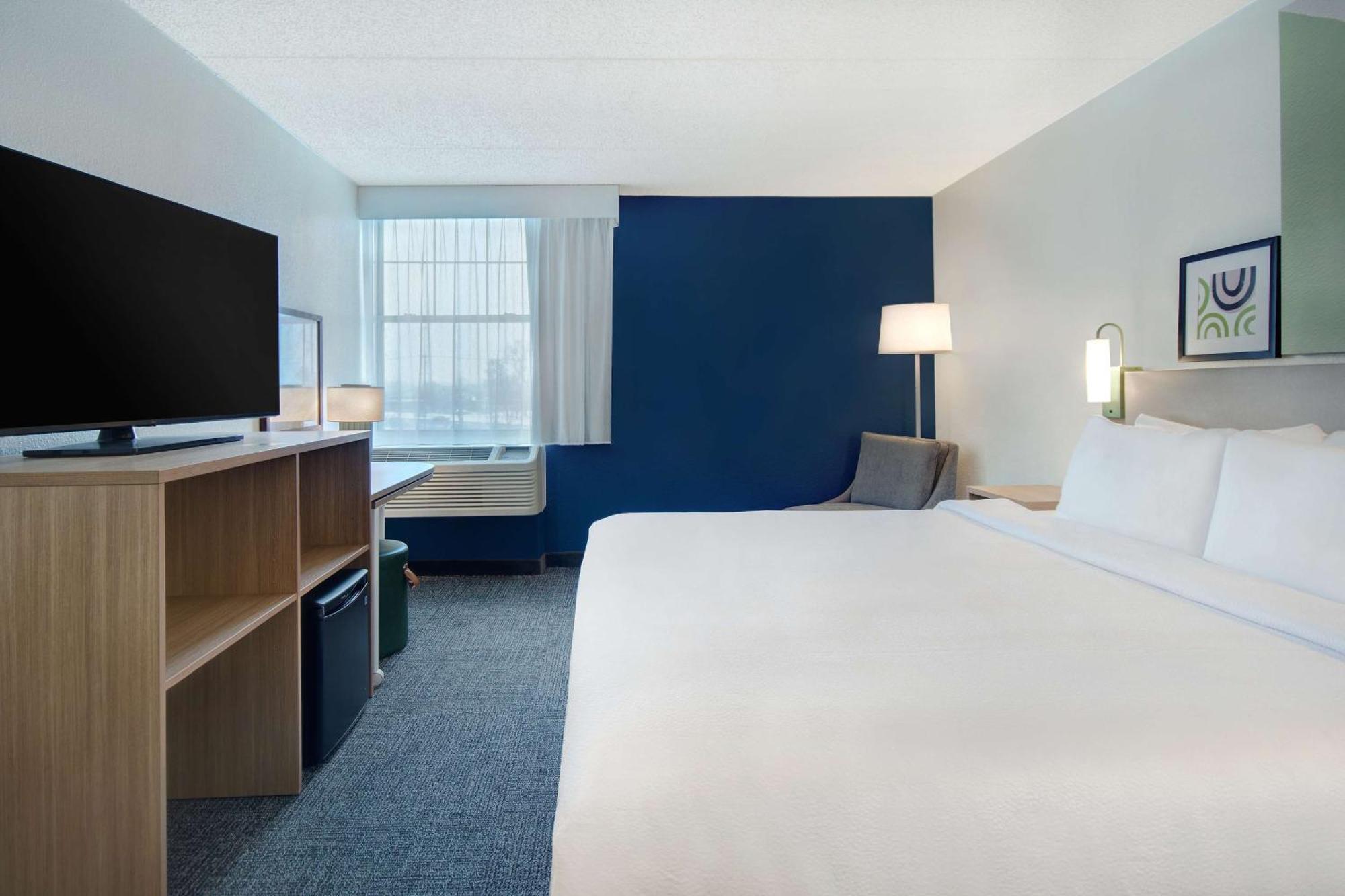 Spark By Hilton Rochester University Area Экстерьер фото