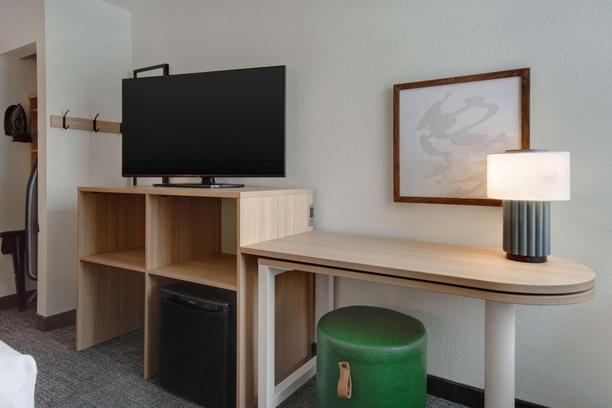 Spark By Hilton Rochester University Area Экстерьер фото