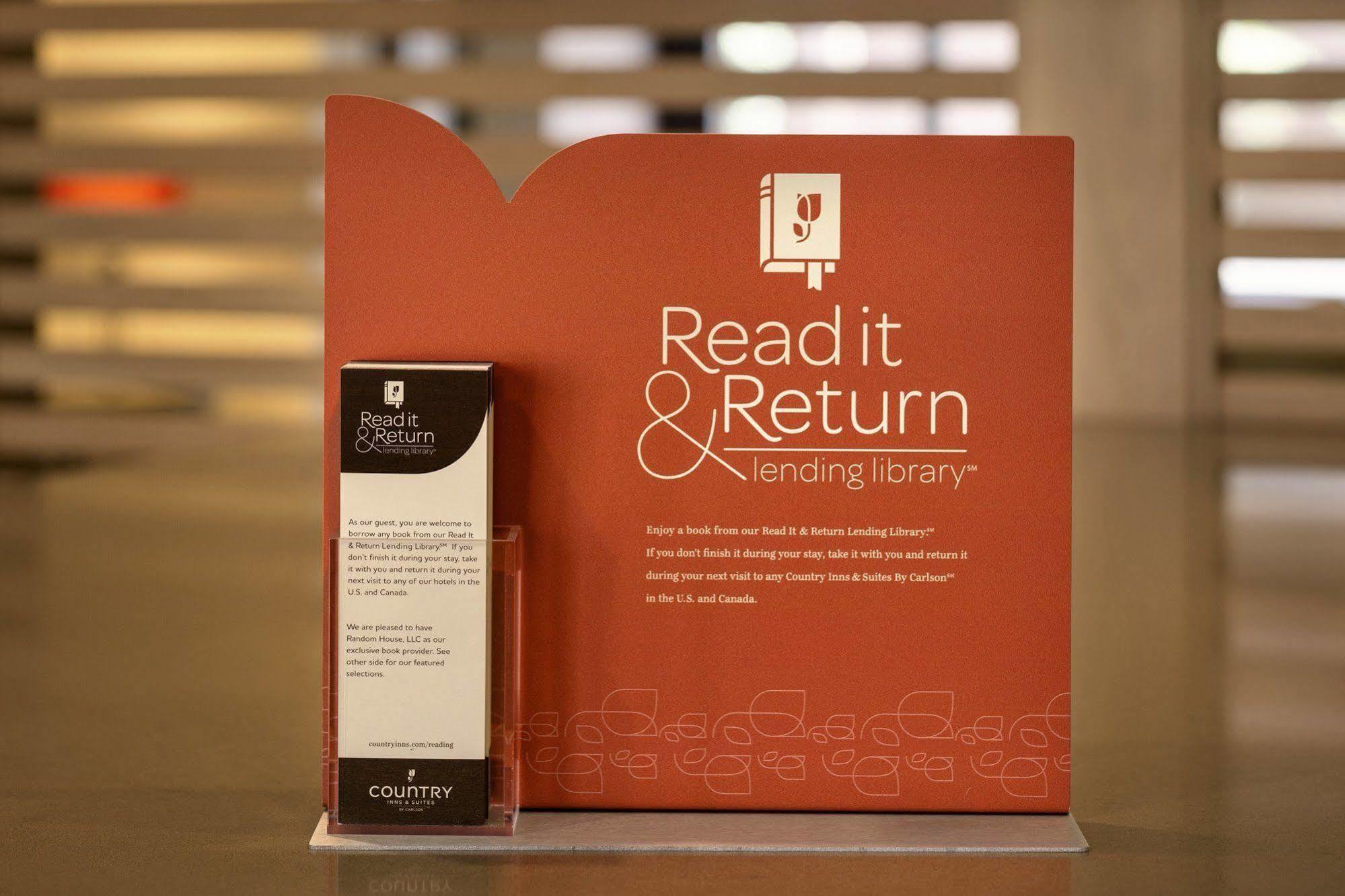 Spark By Hilton Rochester University Area Экстерьер фото